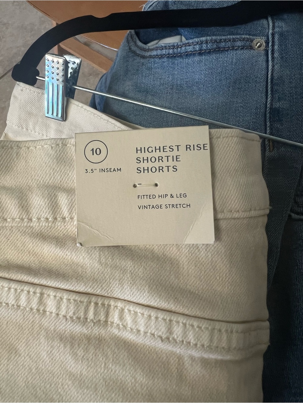 Universal Thread Denim Shorts - Picture 9 of 10